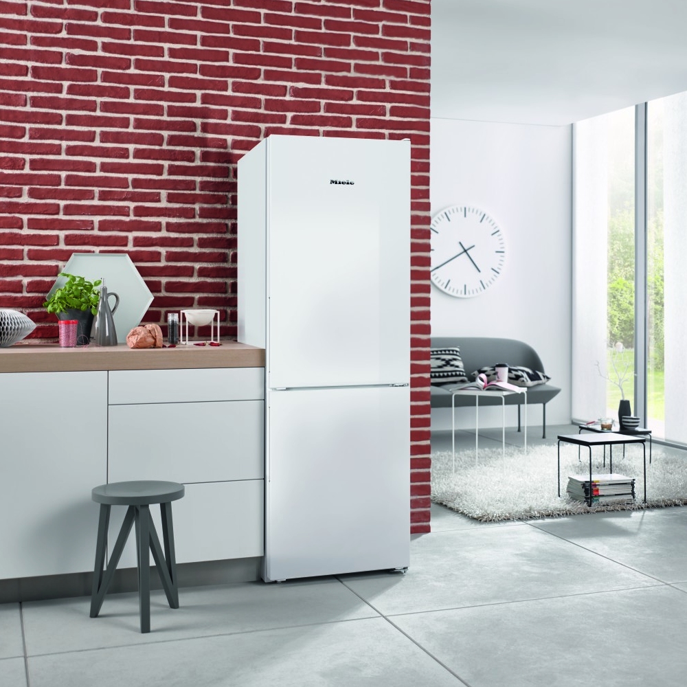 Miele KFN28132DWH 60cm Frost Free Fridge Freezer WHITE Appliance City