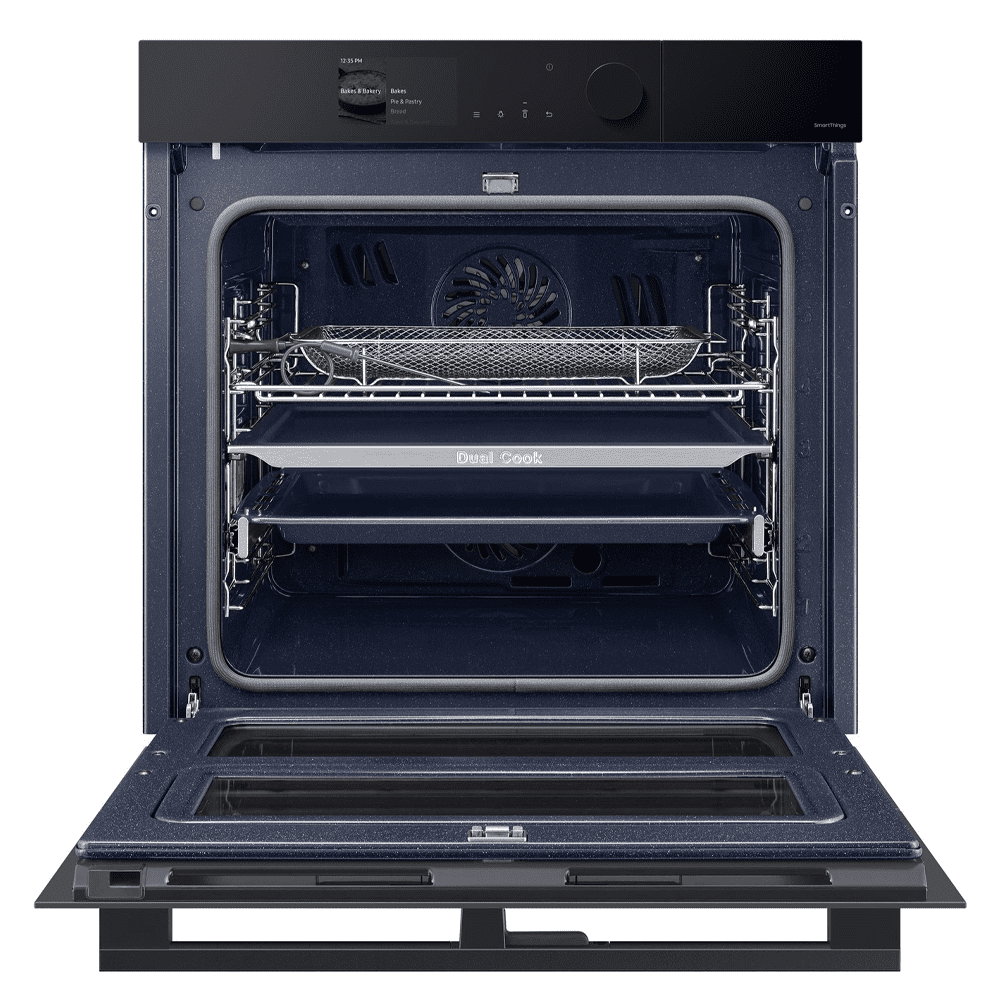 Samsung Series 6 Dual Cook Flex Pyrolytic Single Oven NV7B6795JAK/U4 - Black Samsung Series 6 Dual Cook Flex Pyrolytic Single Oven NV7B6795JAK/U4 - Black