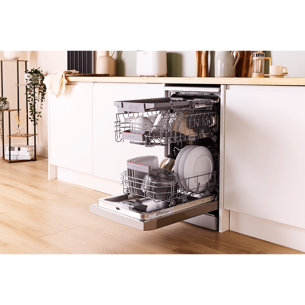 Bosch 45cm Series 4 Freestanding Dishwasher SPS4HMI49G - Silver Bosch 45cm Series 4 Freestanding Dishwasher SPS4HMI49G - Silver