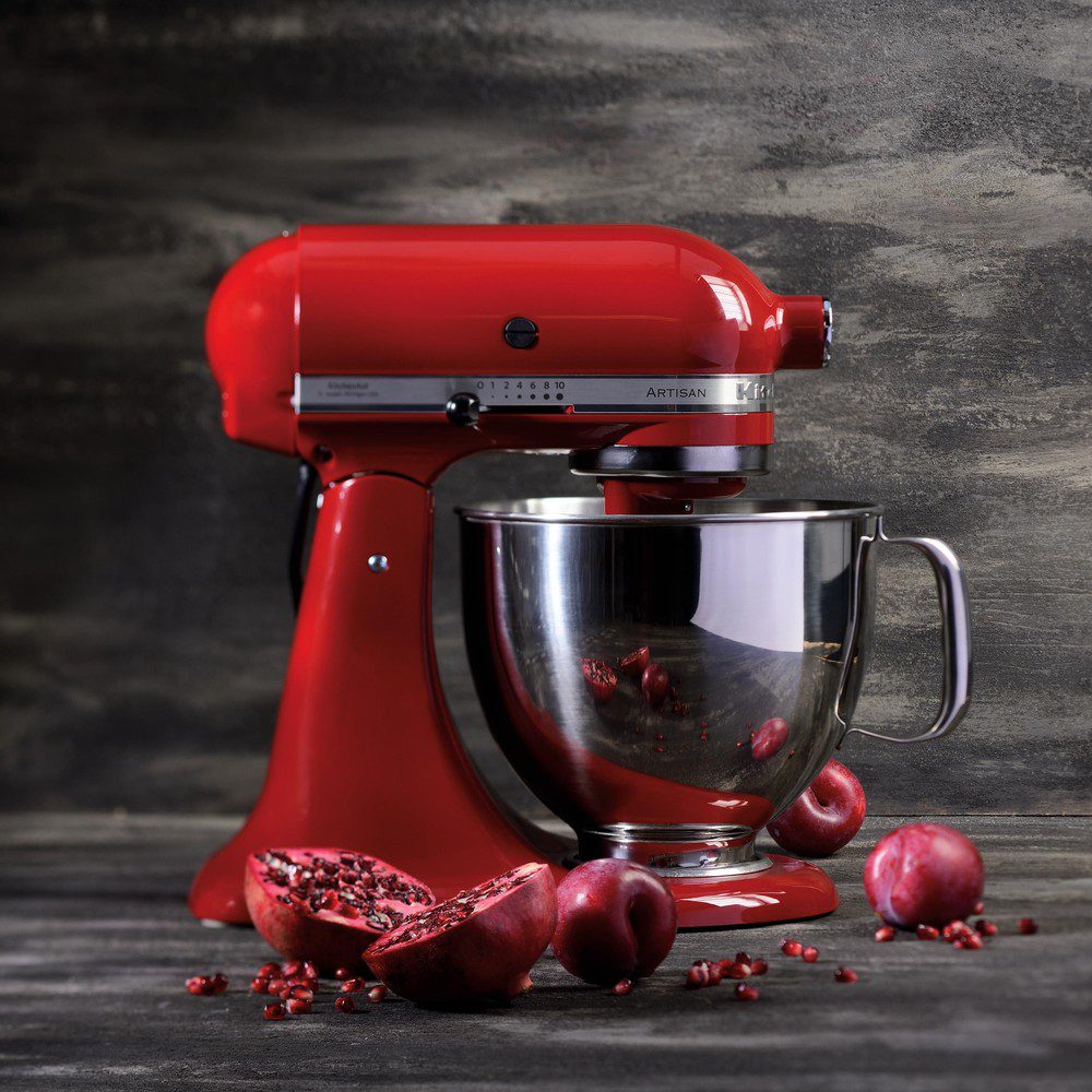 KitchenAid Artisan 4.8L Stand Mixer 5KSM125BER - Empire Red KitchenAid Artisan 4.8L Stand Mixer 5KSM125BER - Empire Red