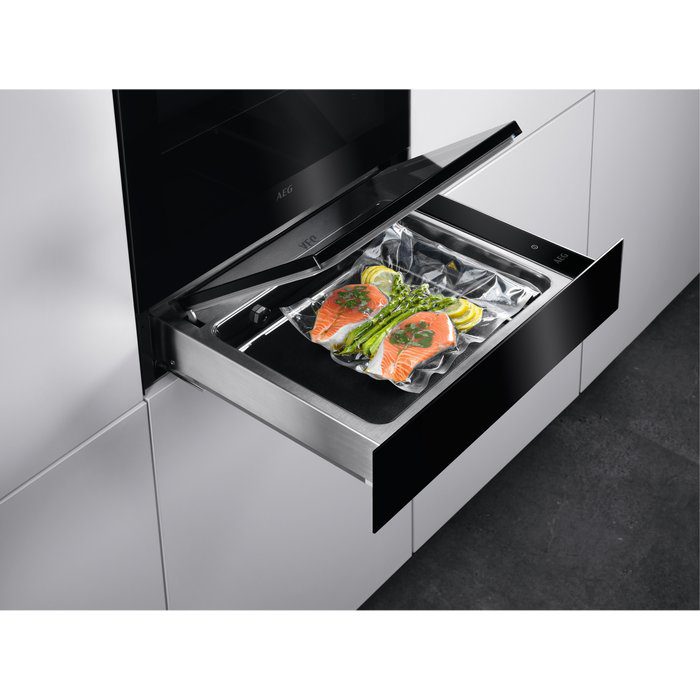 AEG 14cm Handleless Vacuum Sealer Drawer KDE911423B - Black AEG 14cm Handleless Vacuum Sealer Drawer KDE911423B - Black