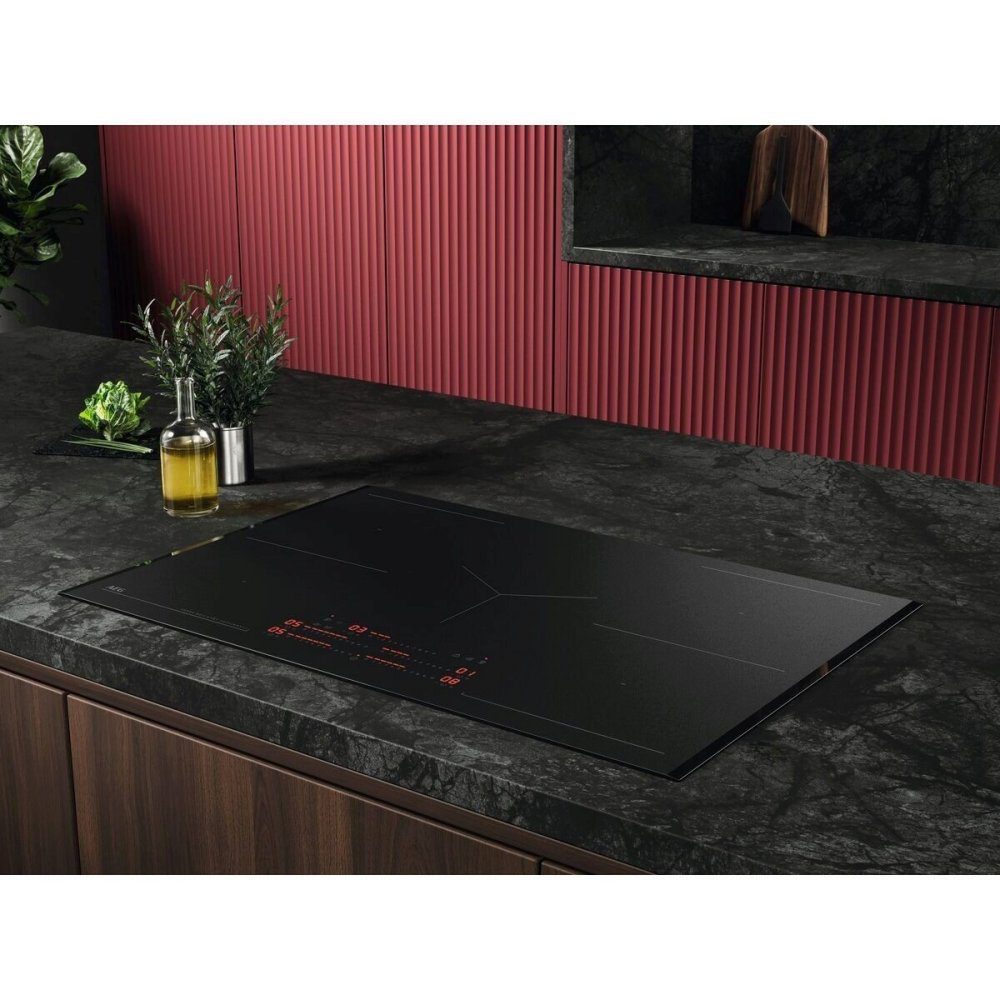 AEG 78cm Series 8000 5 Zone Sense SaphirMatt MaxiSense Induction Hob TK85IM30FZ - Matte Black AEG 78cm Series 8000 5 Zone Sense SaphirMatt MaxiSense Induction Hob TK85IM30FZ - Matte Black