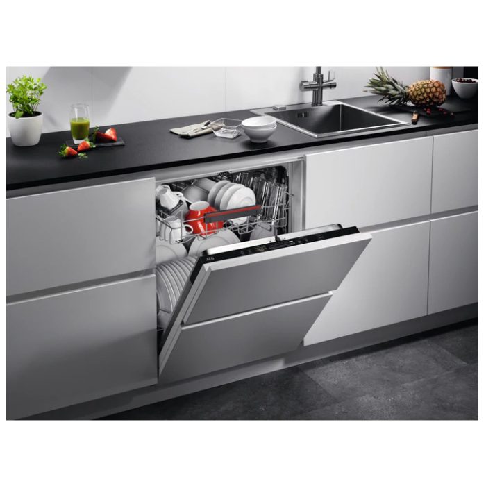 AEG 60cm Series 6000 SatelliteClean Fully Integrated Dishwasher FSS53637Z AEG 60cm Series 6000 SatelliteClean Fully Integrated Dishwasher FSS53637Z