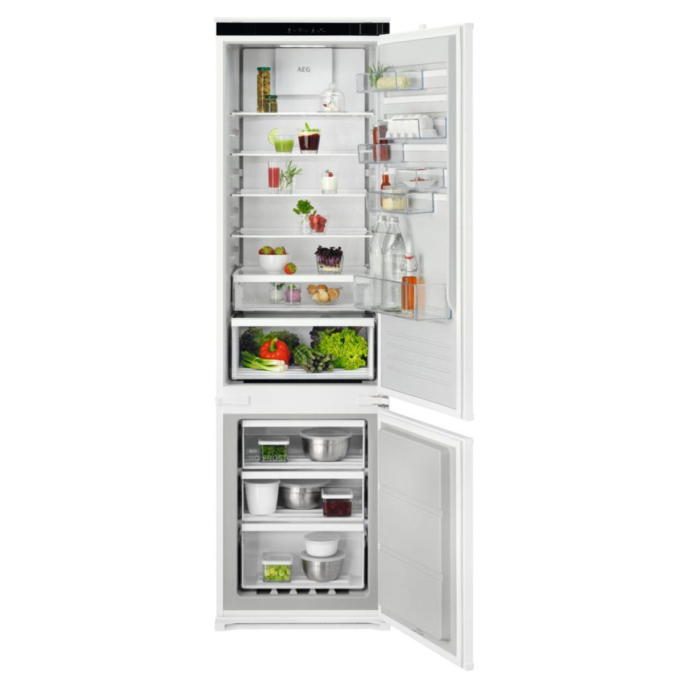 AEG  188cm Series 6000 Integrated 70/30 Frost Free Fridge Freezer OSC6M191ES