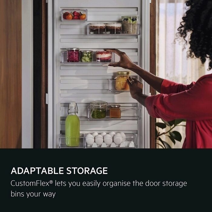 AEG 188cm Series 6000 Integrated 70/30 Frost Free Fridge Freezer OSC6M191ES AEG 188cm Series 6000 Integrated 70/30 Frost Free Fridge Freezer OSC6M191ES