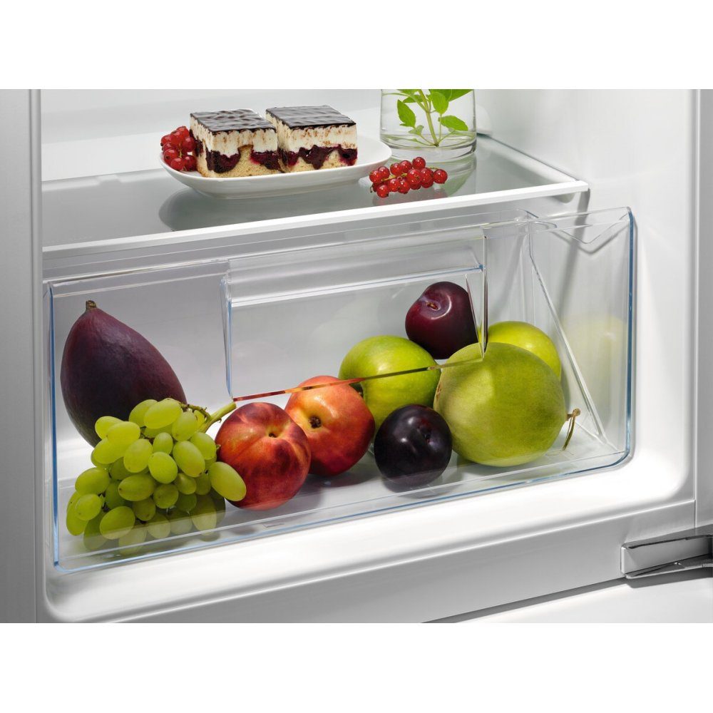 AEG 88cm Series 5000 Integrated In Column Larder Fridge OSK5O88ES AEG 88cm Series 5000 Integrated In Column Larder Fridge OSK5O88ES