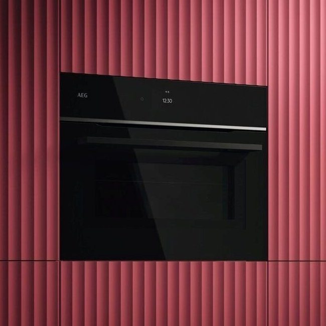 AEG Series 8000 Built In Combi Microwave For Tall Housing TK8NK721B - Black AEG Series 8000 Built In Combi Microwave For Tall Housing TK8NK721B - Black