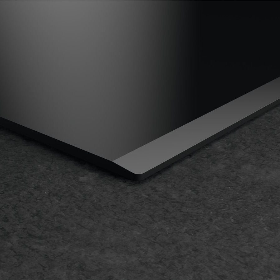 AEG 91cm Series 3000 5 Zone Bevelled Ceramic Hob TP95RA07FB - Black AEG 91cm Series 3000 5 Zone Bevelled Ceramic Hob TP95RA07FB - Black