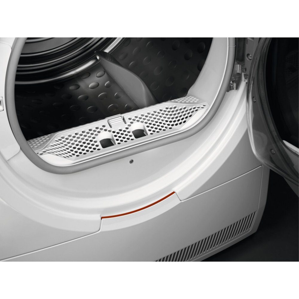 AEG Series 7000 8kg Heat Pump Condenser Dryer TR718A4B - White AEG Series 7000 8kg Heat Pump Condenser Dryer TR718A4B - White