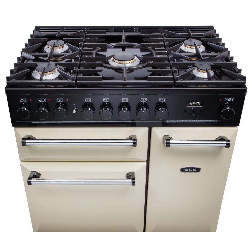 AGA Masterchef Masterchef Deluxe 90cm Dual Fuel Range Cooker 121240 MDX90DFCBY - Cranberry AGA Masterchef Masterchef Deluxe 90cm Dual Fuel Range Cooker 121240 MDX90DFCBY - Cranberry