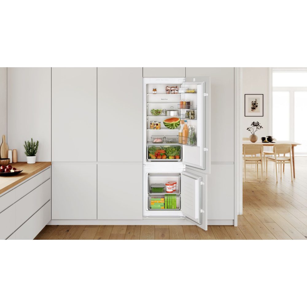 Bosch 177cm Series 2 Integrated 70/30 Fridge Freezer KIV87NSE0G Bosch 177cm Series 2 Integrated 70/30 Fridge Freezer KIV87NSE0G