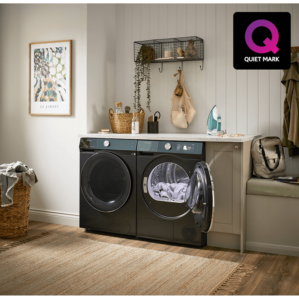 Hisense 7 Series 10kg 7S Series Heat Pump Condenser Tumble Dryer DH7S107BB - Black Hisense 7 Series 10kg 7S Series Heat Pump Condenser Tumble Dryer DH7S107BB - Black