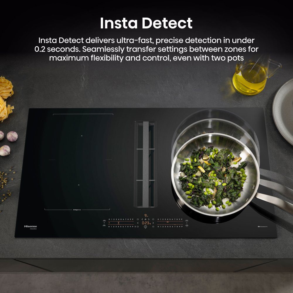 Hisense 83cm Air Venting Induction Hob HEH8432BSCWF - Black Hisense 83cm Air Venting Induction Hob HEH8432BSCWF - Black