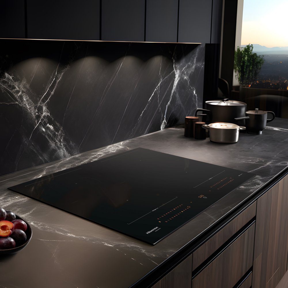 Hisense 60cm 4 Zone Area Flex Induction Hob HI6443BSCWF - Black Hisense 60cm 4 Zone Area Flex Induction Hob HI6443BSCWF - Black