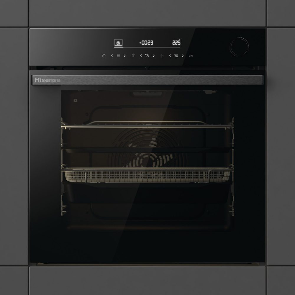 Hisense Hi6 BlackLine Pyrolytic Multifunction Steam Add Single Oven BSA66346PDBGUK - Black Hisense Hi6 BlackLine Pyrolytic Multifunction Steam Add Single Oven BSA66346PDBGUK - Black