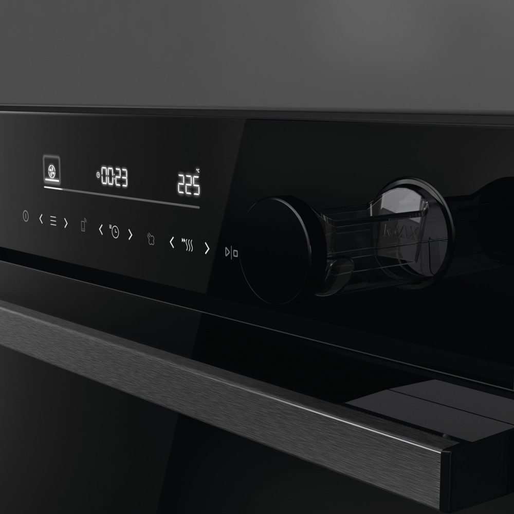 Hisense Hi6 BlackLine Pyrolytic Multifunction Steam Add Single Oven BSA66346PDBGUK - Black Hisense Hi6 BlackLine Pyrolytic Multifunction Steam Add Single Oven BSA66346PDBGUK - Black