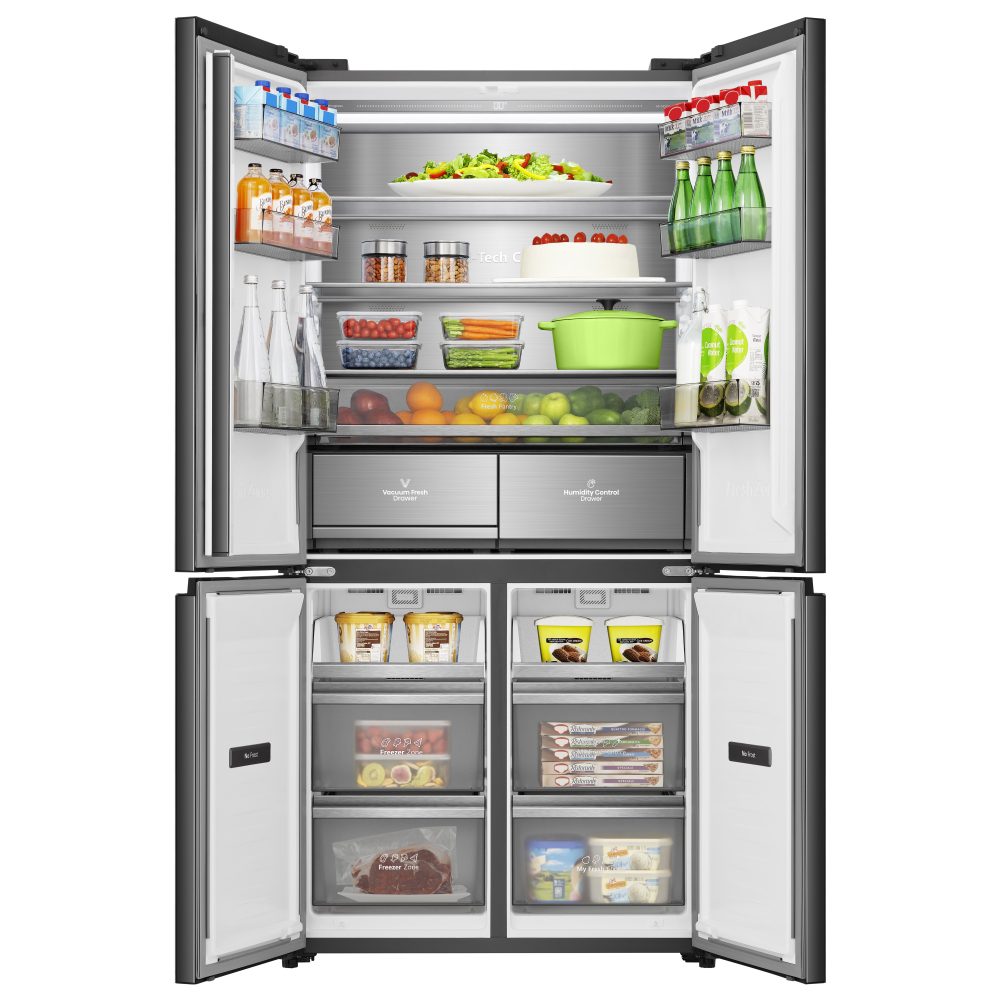 Hisense Kitchenfit Four Door American Style Fridge Freezer RQ768N4GBE- Black Hisense Kitchenfit Four Door American Style Fridge Freezer RQ768N4GBE- Black
