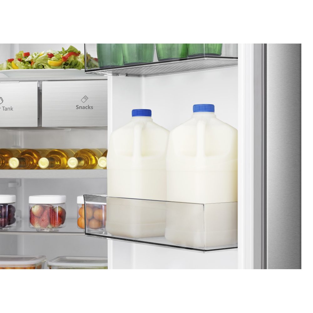 Hisense American Style Fridge Freezer Ice & Water Non Plumbed RS818N4TIE - Stainless Steel Hisense American Style Fridge Freezer Ice & Water Non Plumbed RS818N4TIE - Stainless Steel