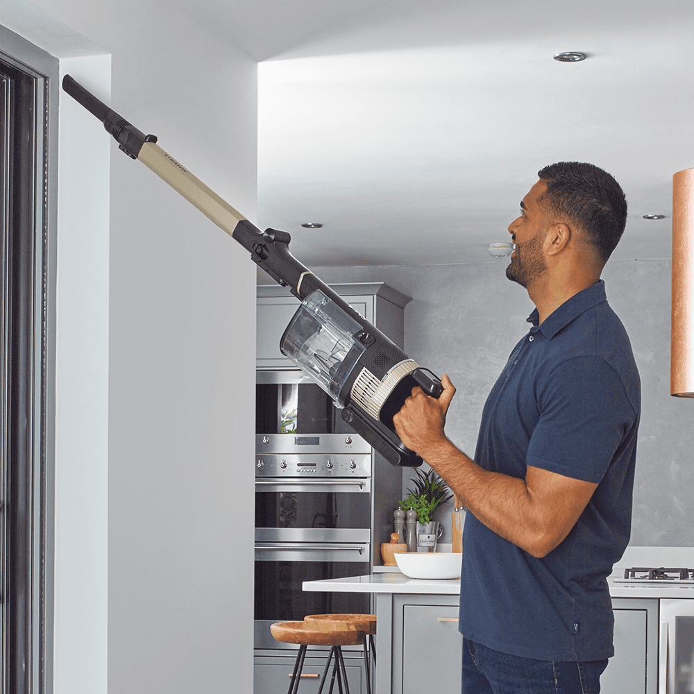 Shark Shark Stratos Cordless Stick Vacuum Cleaner, Pet Pro Model IZ400UKT - Grey Shark Shark Stratos Cordless Stick Vacuum Cleaner, Pet Pro Model IZ400UKT - Grey