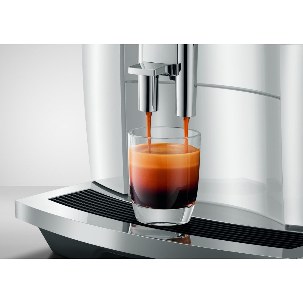 Jura E8 Piano White Freestanding Fully Automatic Coffee Machine 15662 - White Jura E8 Piano White Freestanding Fully Automatic Coffee Machine 15662 - White