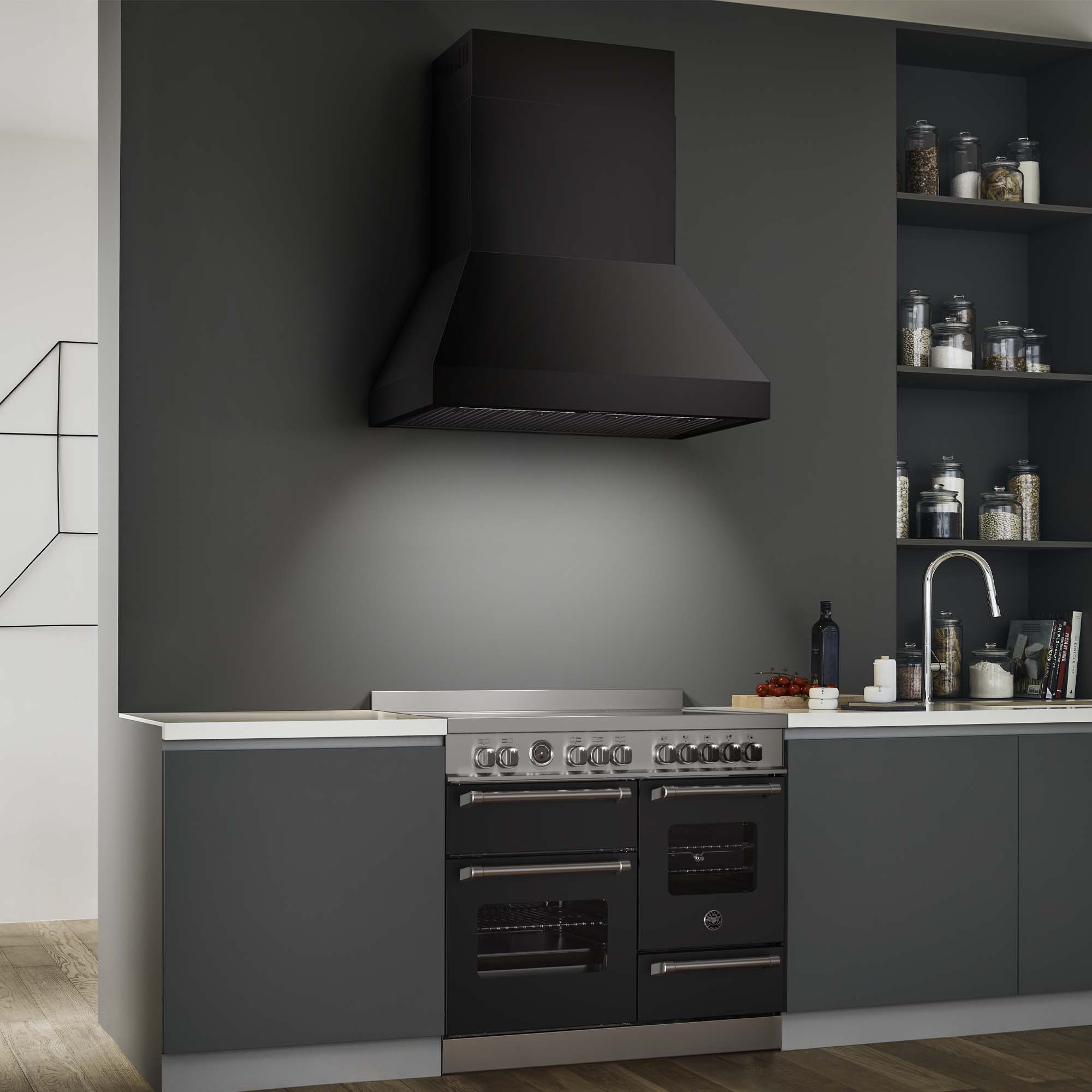 Bertazzoni 90cm Professional Series Chimney Hood KPH90MASNET - Black Bertazzoni 90cm Professional Series Chimney Hood KPH90MASNET - Black