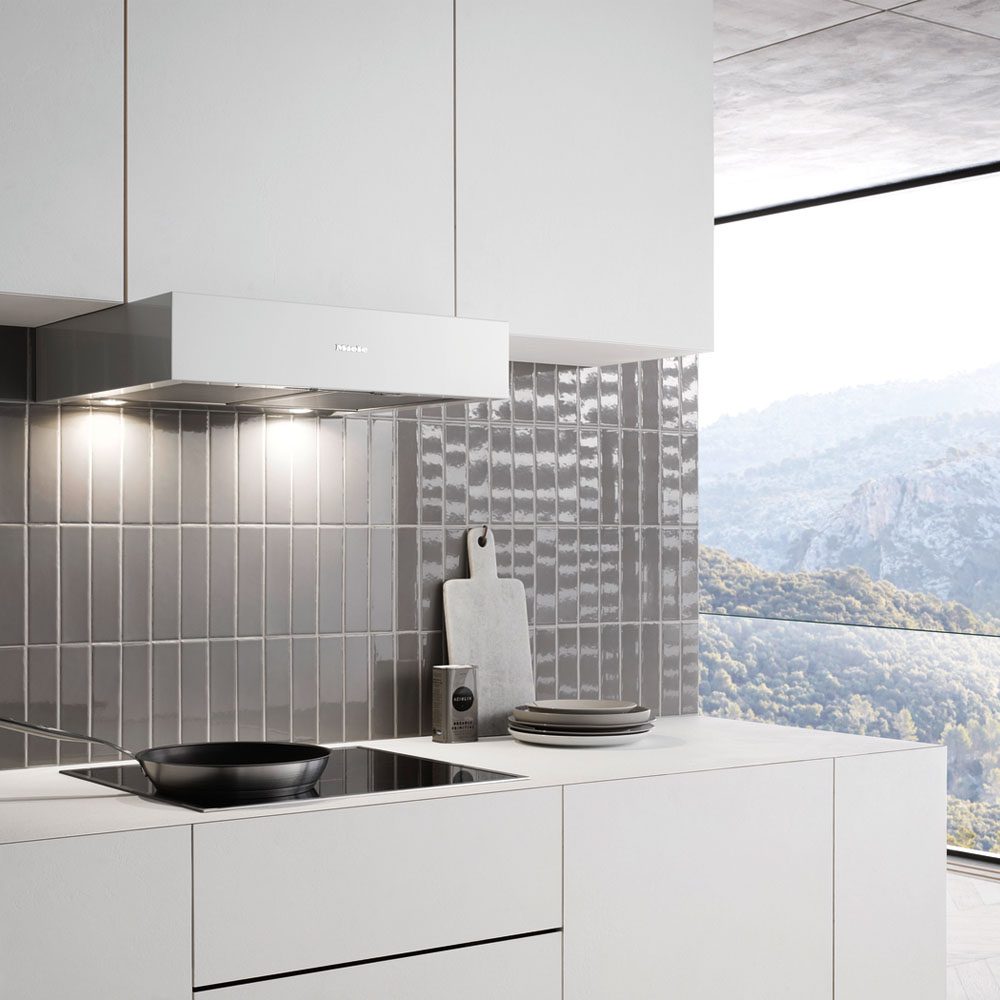 Miele 60cm Conventional Cooker Hood DA1260 - Stainless Steel Miele 60cm Conventional Cooker Hood DA1260 - Stainless Steel