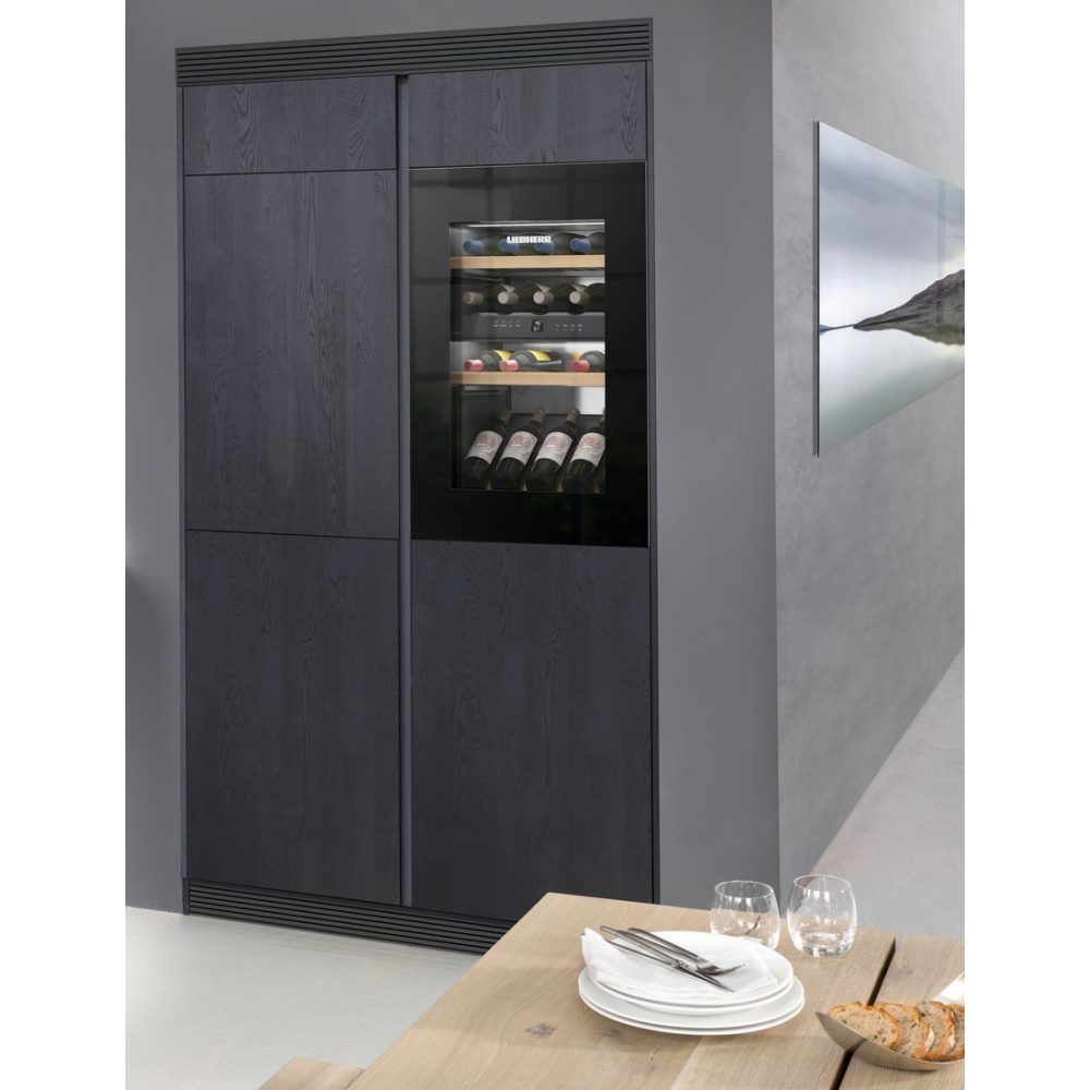 Liebherr 88cm Integrated In Column Vinidor Wine Cooler EWTGB1683 - Black Liebherr 88cm Integrated In Column Vinidor Wine Cooler EWTGB1683 - Black