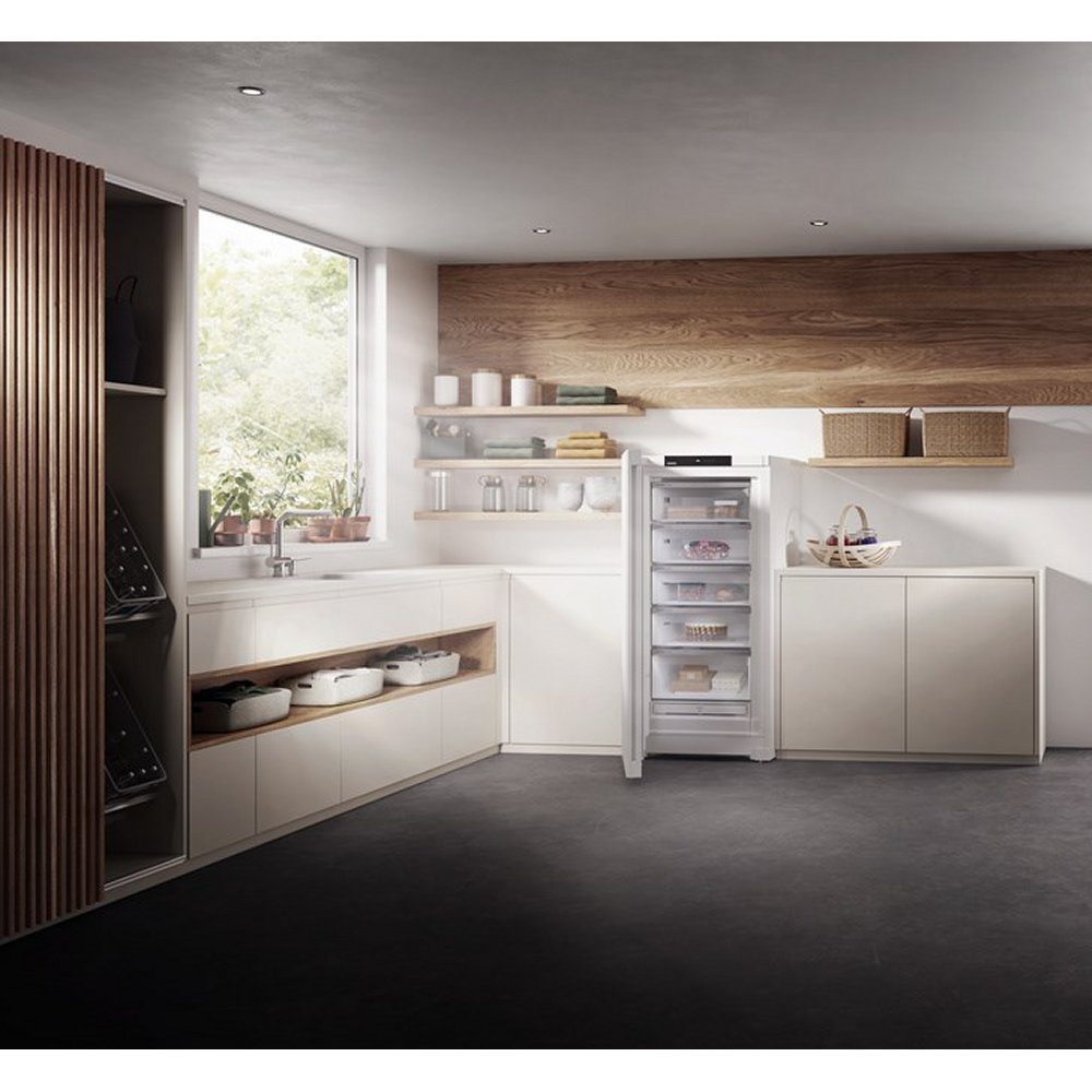 Liebherr 70cm Plus Freestanding Frost Free Freezer FNA6625 - White Liebherr 70cm Plus Freestanding Frost Free Freezer FNA6625 - White