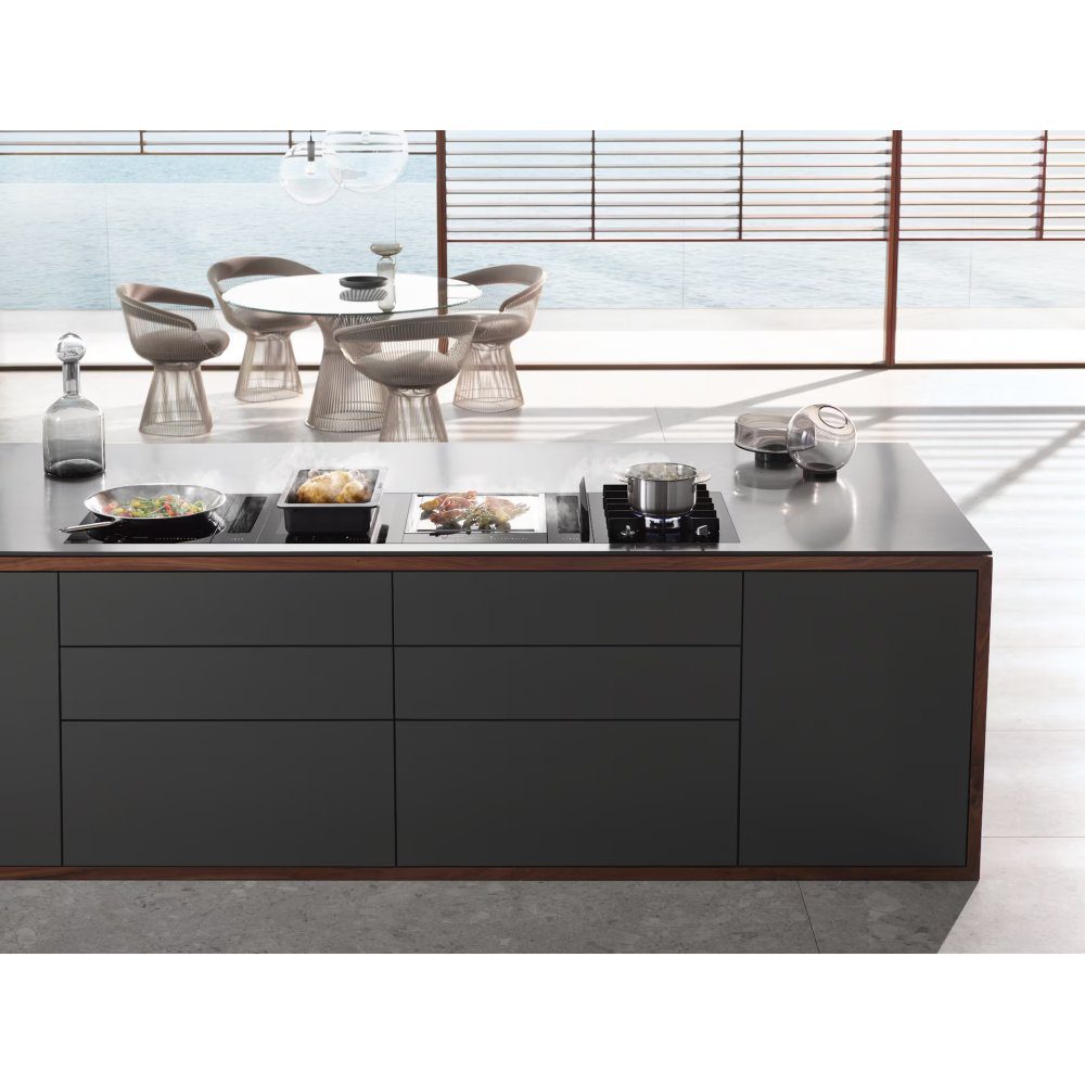 Miele 38cm Domino Induction Wok Hob CS7641FL - Black Miele 38cm Domino Induction Wok Hob CS7641FL - Black