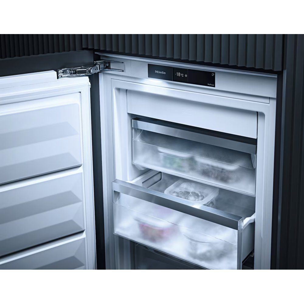 Miele 177cm Integrated In Column Frost Free Freezer With Icemaker FNS7774D Miele 177cm Integrated In Column Frost Free Freezer With Icemaker FNS7774D