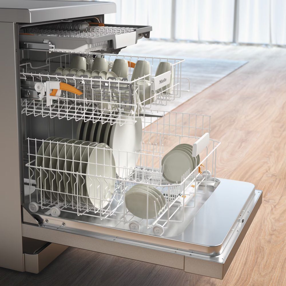 Miele 60cm Freestanding Dishwasher G5811SC - Stainless Steel Miele 60cm Freestanding Dishwasher G5811SC - Stainless Steel