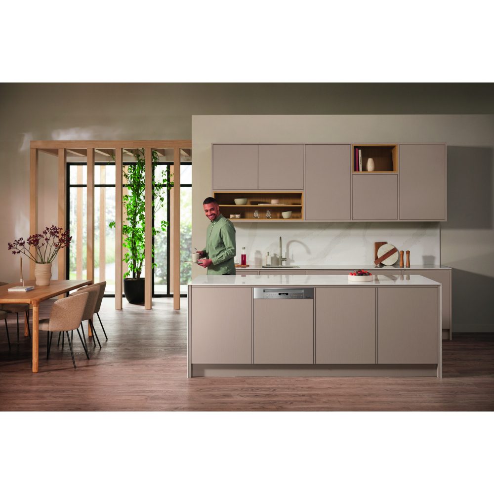 Miele 60cm Semi Integrated Dishwasher G7210SCICLST - Stainless Steel Miele 60cm Semi Integrated Dishwasher G7210SCICLST - Stainless Steel