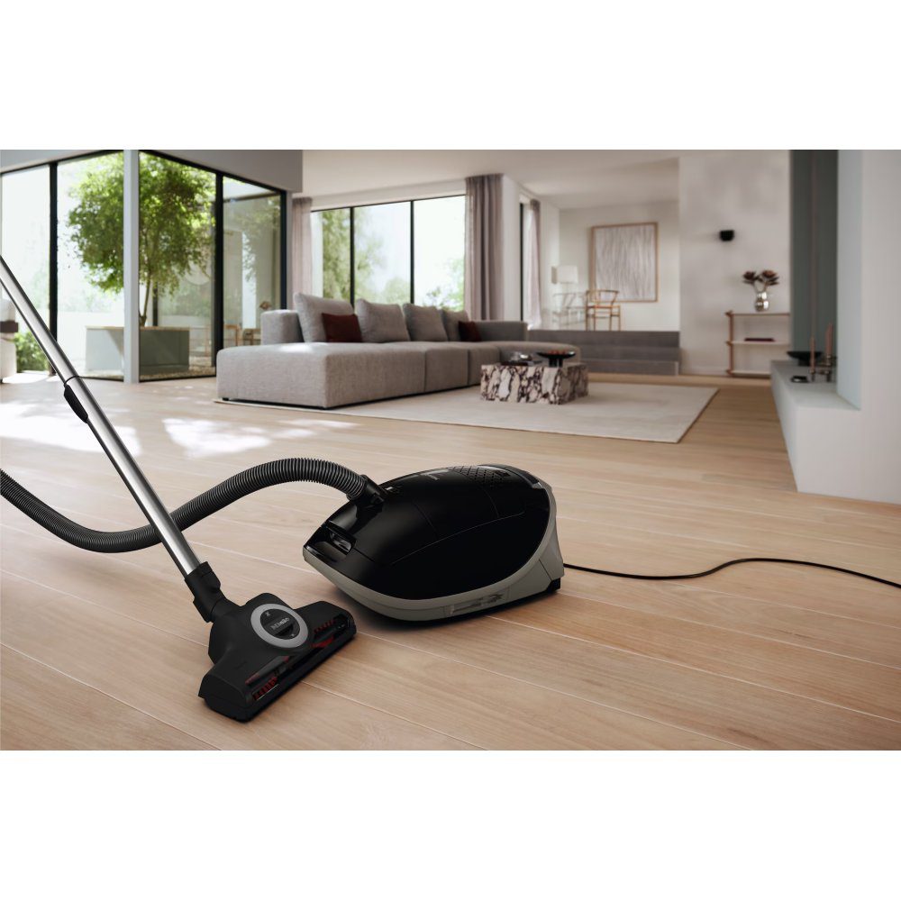 Miele 12652570 Corded Bagged Vacuum Cleaner GUARD M1 CAT & DOG FLEX - Black Miele 12652570 Corded Bagged Vacuum Cleaner GUARD M1 CAT & DOG FLEX - Black