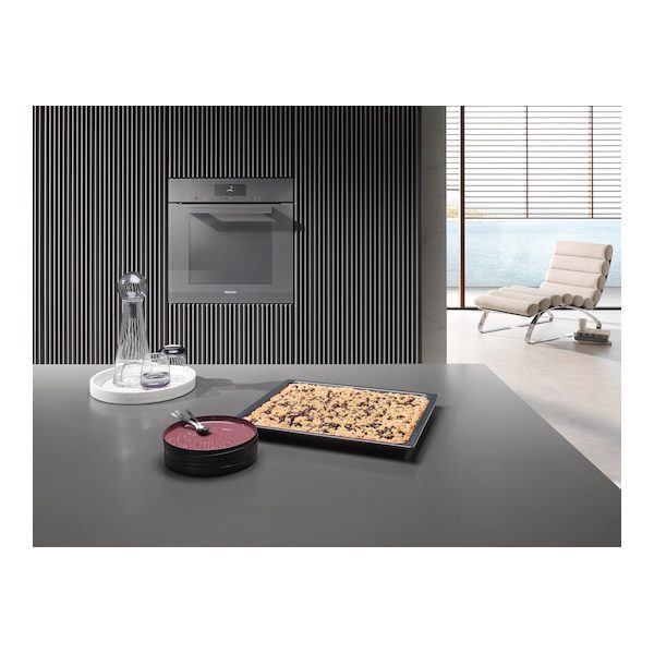 Miele VitroLine M-Touch Pyrolytic Built In Single Oven H7860BPGRGR - Graphite Miele VitroLine M-Touch Pyrolytic Built In Single Oven H7860BPGRGR - Graphite