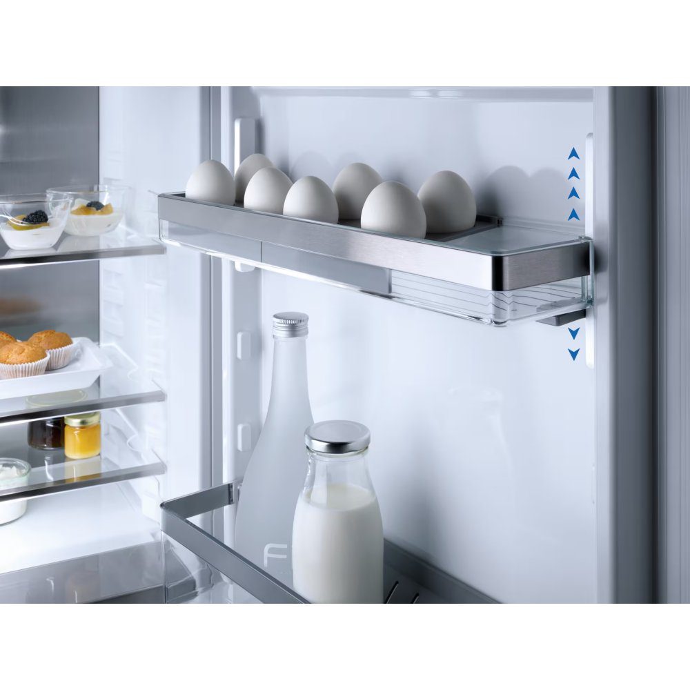 Miele 177cm Integrated 70/30 Frost Free Fridge Freezer With Non Plumbed Icemaker KFN7785C Miele 177cm Integrated 70/30 Frost Free Fridge Freezer With Non Plumbed Icemaker KFN7785C