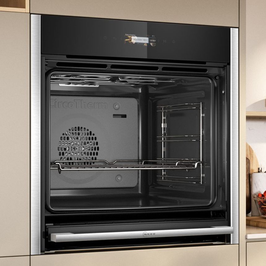 Neff N70 Slide & Hide Multifunction Single Oven B54CR31N0B - Stainless Steel Neff N70 Slide & Hide Multifunction Single Oven B54CR31N0B - Stainless Steel