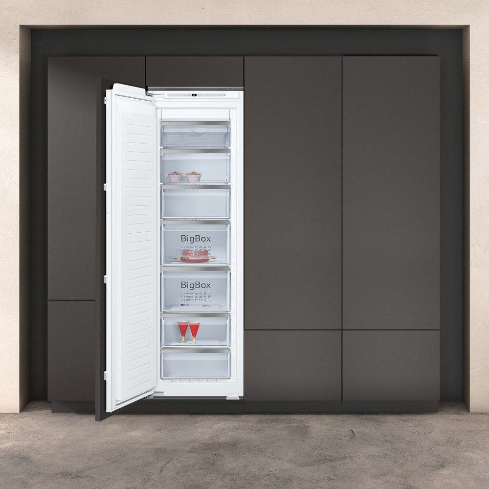 Neff 177cm N90 Integrated In Column Frost Free Freezer GI7815CE0G Neff 177cm N90 Integrated In Column Frost Free Freezer GI7815CE0G