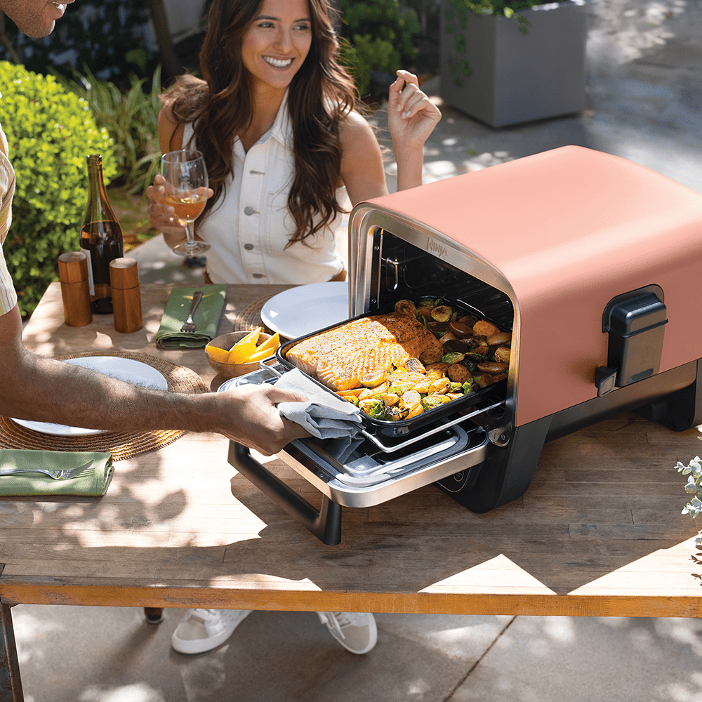 Ninja Ninja Woodfire Electric Outdoor Oven OO101UK - Orange Ninja Ninja Woodfire Electric Outdoor Oven OO101UK - Orange