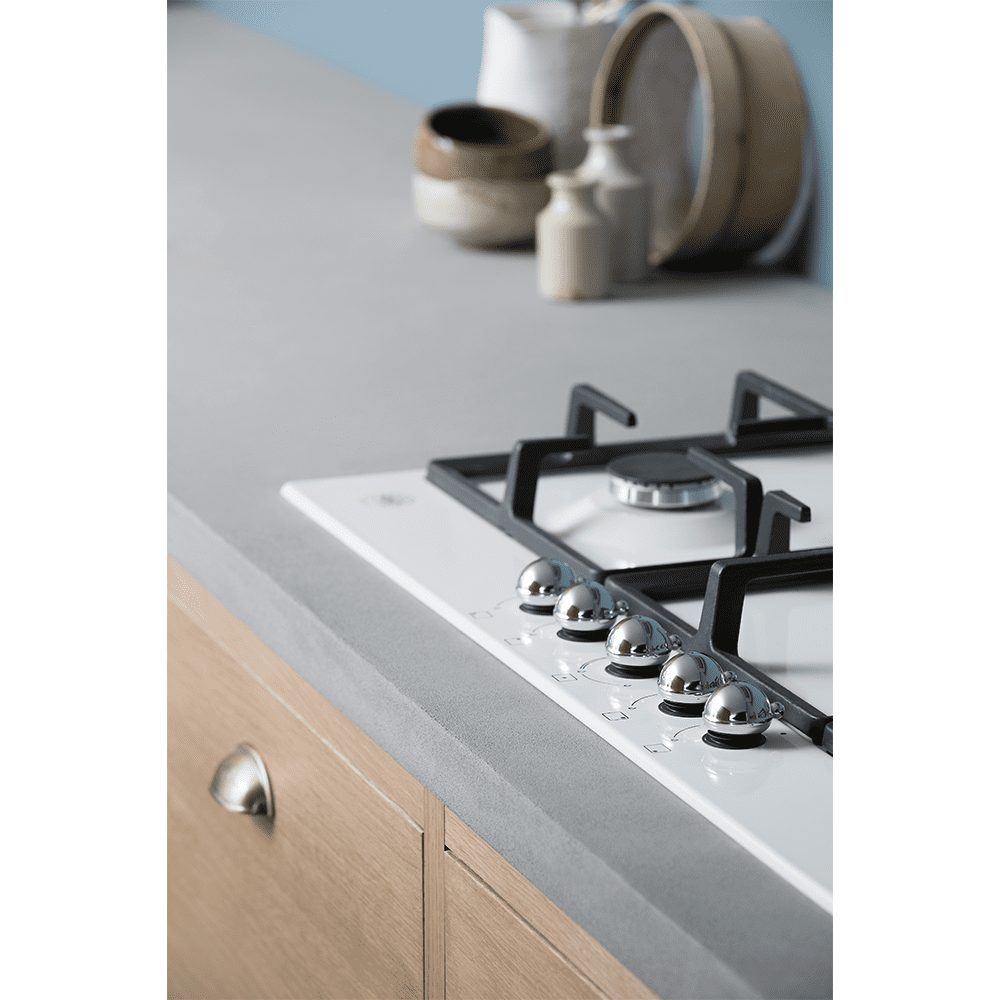 Bertazzoni 75cm Heritage Series 5 Burner Gas Hob P755CHERAX - Ivory Bertazzoni 75cm Heritage Series 5 Burner Gas Hob P755CHERAX - Ivory