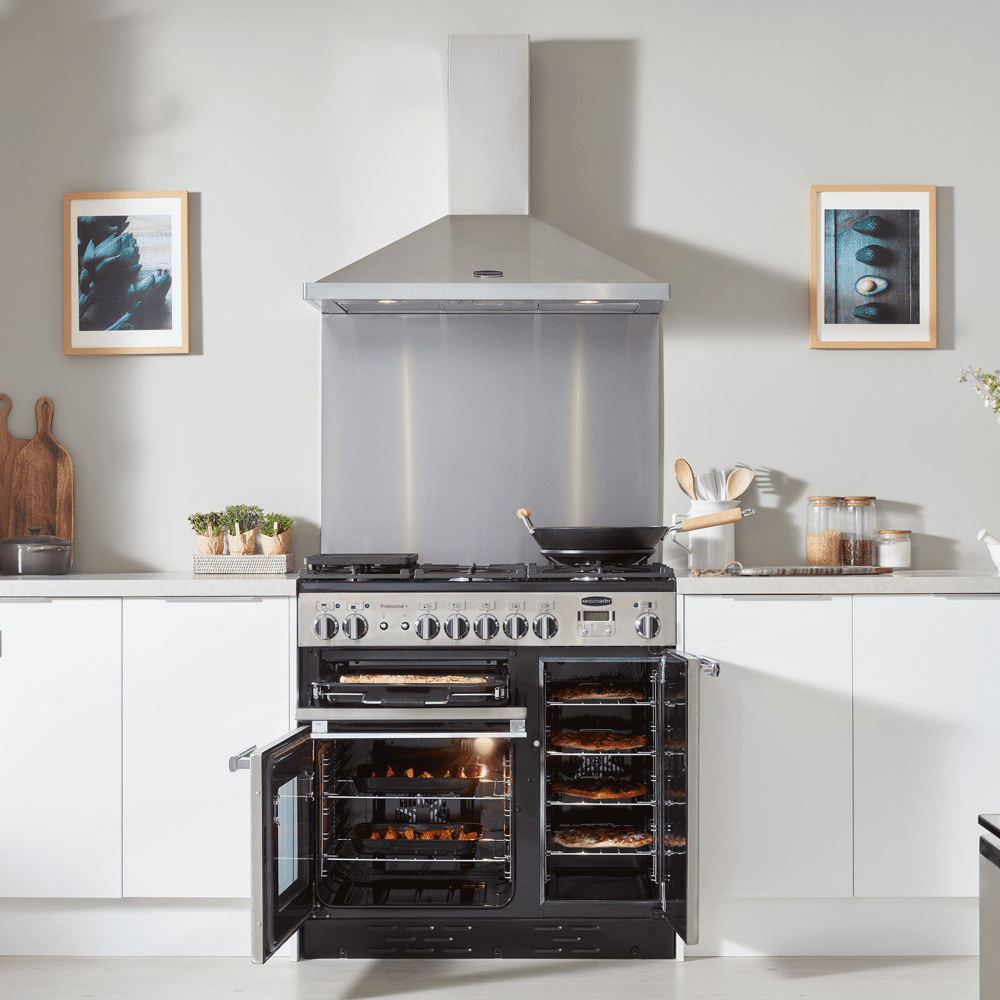 Rangemaster Professional Deluxe 90cm Dual Fuel Range Cooker 97590 PDL90DFFSS/C - Stainless Steel Rangemaster Professional Deluxe 90cm Dual Fuel Range Cooker 97590 PDL90DFFSS/C - Stainless Steel