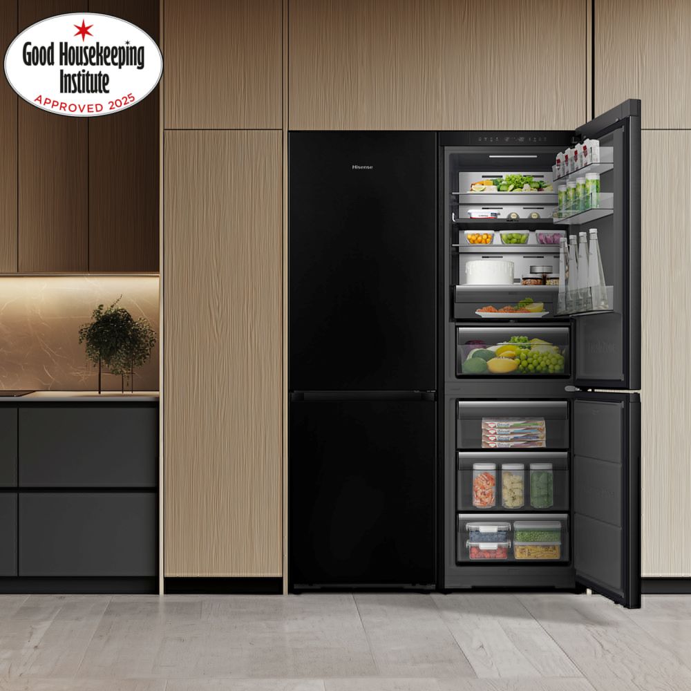 Hisense 60cm Frost Free KitchenFit Fridge Freezer RB5K330GSFC - Black Steel Hisense 60cm Frost Free KitchenFit Fridge Freezer RB5K330GSFC - Black Steel