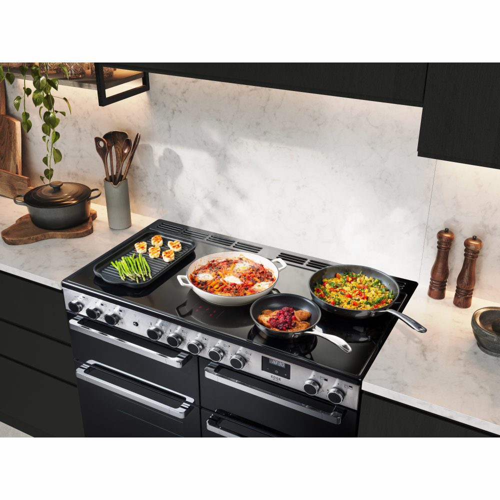 Rangemaster Edge Deluxe BC 110cm Induction Range Cooker With Chrome Trim 15834 EDDLB110EIGBLK/CM1 - Black Rangemaster Edge Deluxe BC 110cm Induction Range Cooker With Chrome Trim 15834 EDDLB110EIGBLK/CM1 - Black