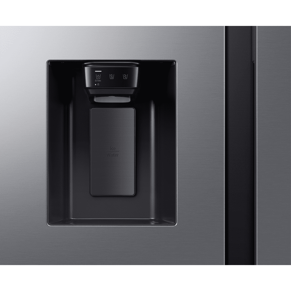 Samsung American Fridge Freezer With Ice & Water RS70F66KCTEU - Silver Samsung American Fridge Freezer With Ice & Water RS70F66KCTEU - Silver