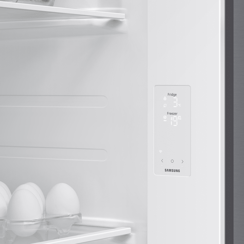 Samsung Bespoke AI Series 7 American Style Fridge Freezer Non Ice & Water RS70F67QCTEU - Silver Samsung Bespoke AI Series 7 American Style Fridge Freezer Non Ice & Water RS70F67QCTEU - Silver