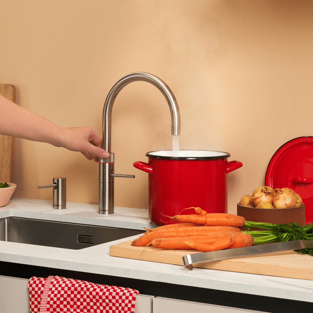 Quooker FNRSST Combi Fusion Round 3-in-1 Boiling Water Tap COMBI 2.2 FUSION ROUND STAINLESS STEEL - STAINLESS STEEL. Quooker FNRSST Combi Fusion Round 3-in-1 Boiling Water Tap COMBI 2.2 FUSION ROUND STAINLESS STEEL - STAINLESS STEEL.