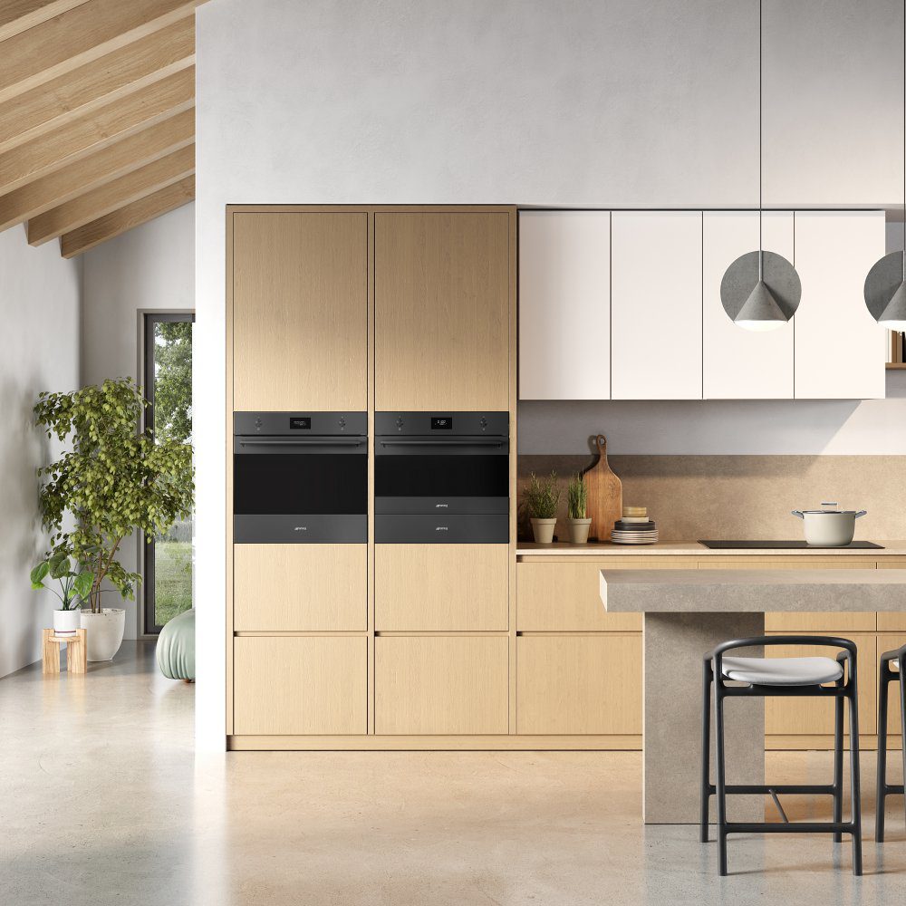 Smeg Classic Pyrolytic Multifunction Single Oven SFP6301TVN - Matte Black Smeg Classic Pyrolytic Multifunction Single Oven SFP6301TVN - Matte Black