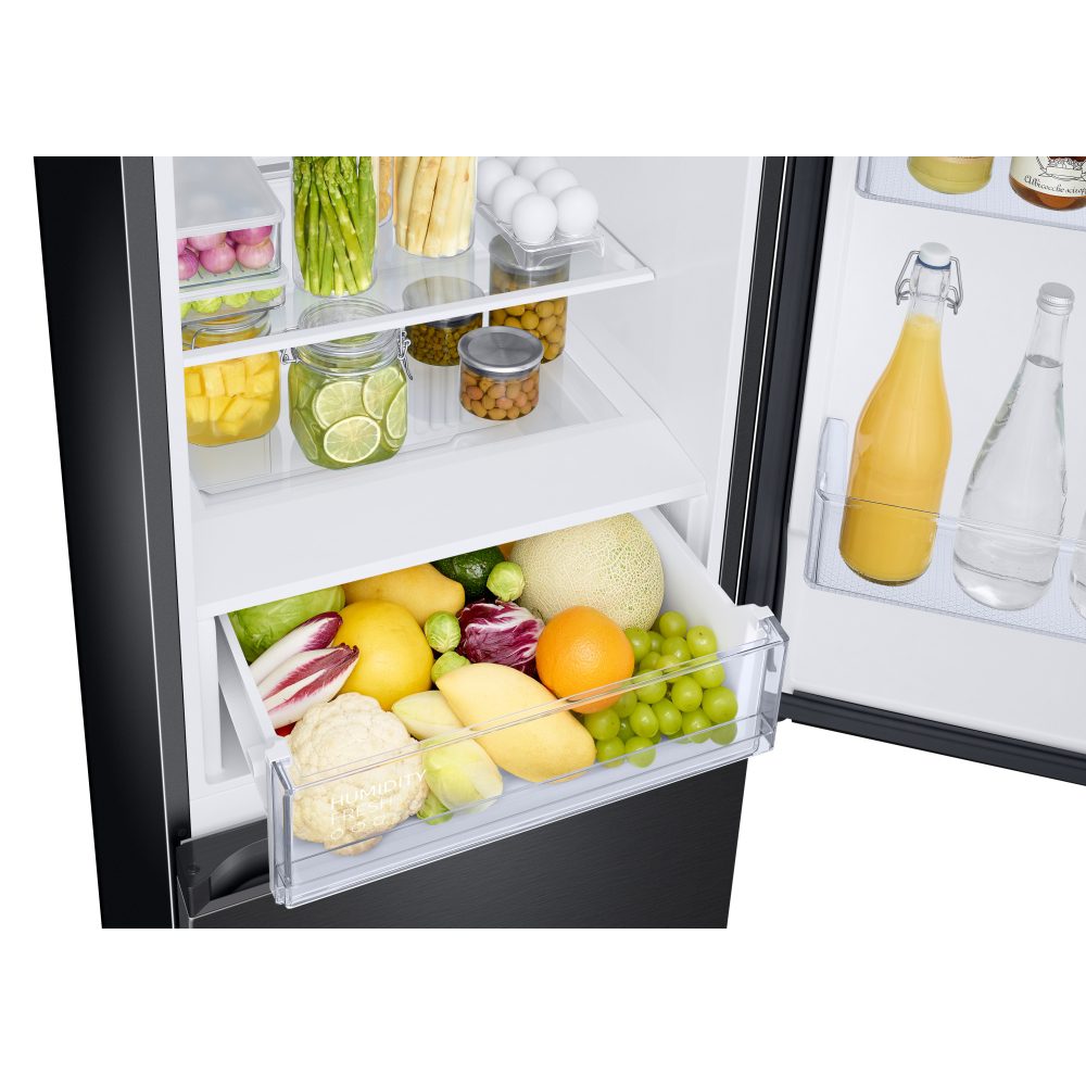 Samsung 60cm Frost Free Fridge Freezer RB34C600EBN - Black Samsung 60cm Frost Free Fridge Freezer RB34C600EBN - Black