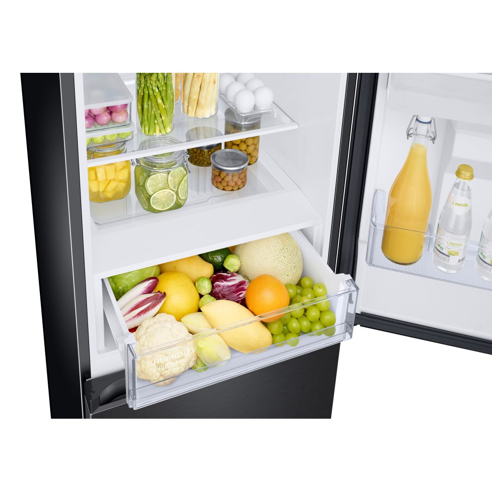 Samsung 60cm Frost Free Fridge Freezer With Water Dispenser RB34C632EBN - Black Samsung 60cm Frost Free Fridge Freezer With Water Dispenser RB34C632EBN - Black