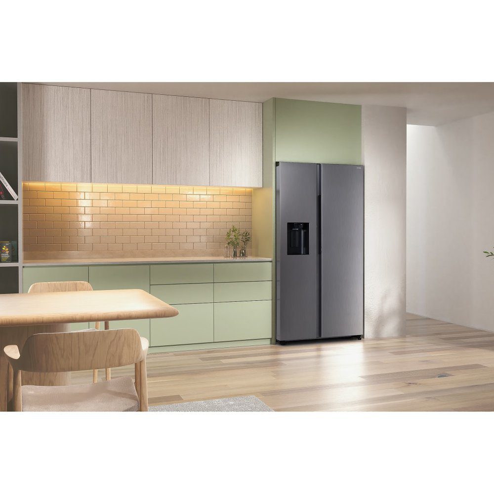 Samsung Series 6 AI SpaceMax American Fridge Freezer With Ice & Water RS70F64KDTEU - Silver Samsung Series 6 AI SpaceMax American Fridge Freezer With Ice & Water RS70F64KDTEU - Silver
