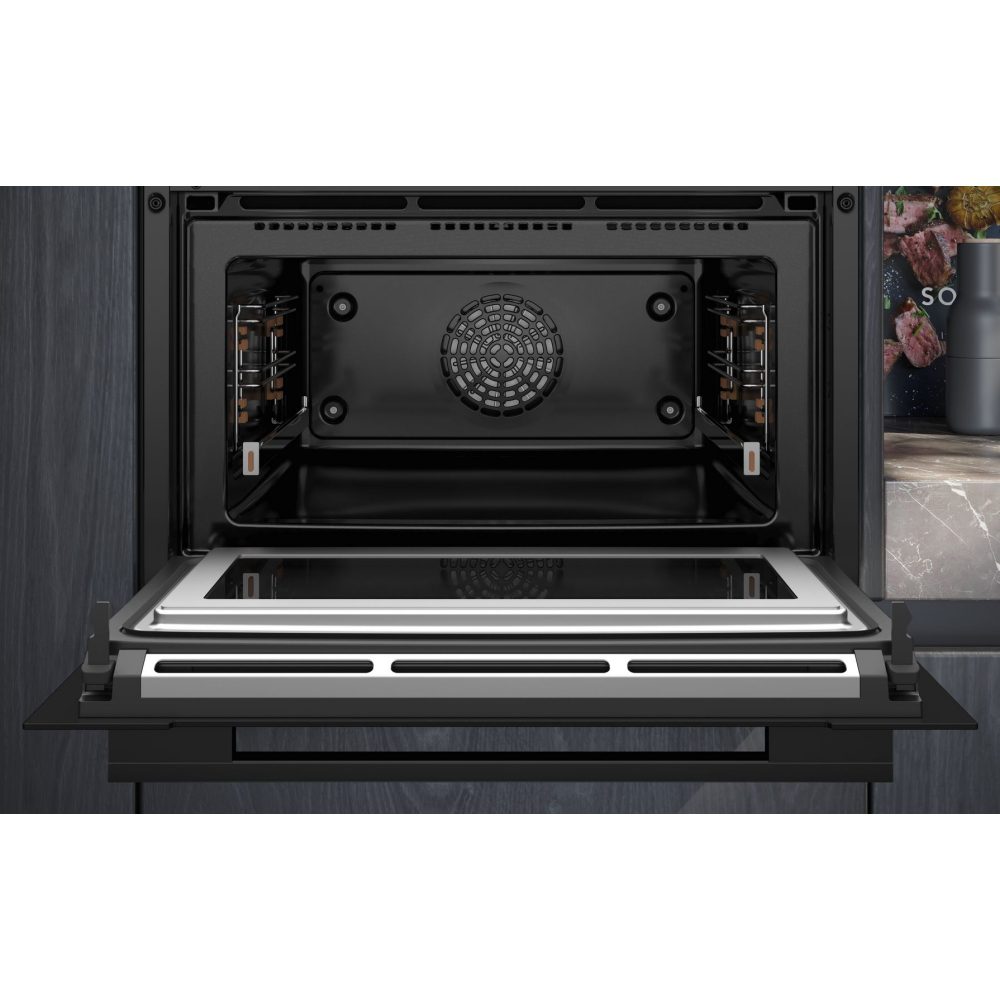 Siemens IQ-700 Pyrolytic Combination Microwave Oven For Tall Housing CM778GNB1B - Black Siemens IQ-700 Pyrolytic Combination Microwave Oven For Tall Housing CM778GNB1B - Black
